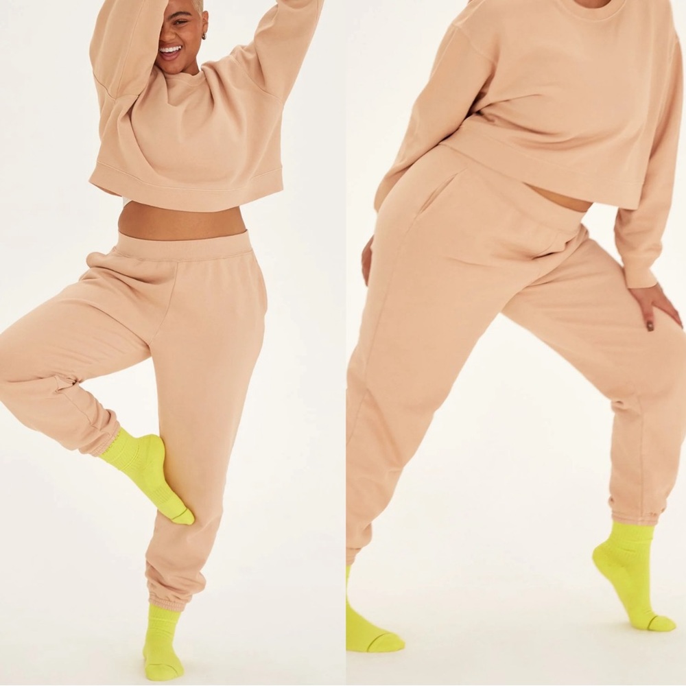 Girlfriend Collective Canyon Sweatsuit Set (Top + Pants)